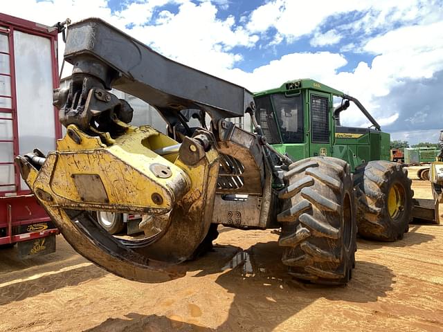 Image of John Deere 648L equipment image 2