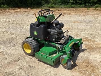 Main image John Deere 648M