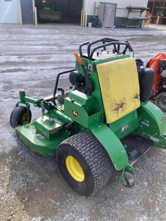 Image of John Deere 652R equipment image 2
