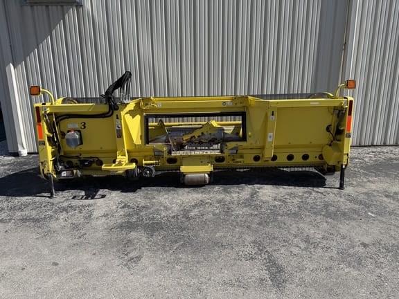 2018 John Deere 659 Equipment Image0