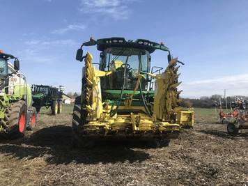 Main image John Deere 698