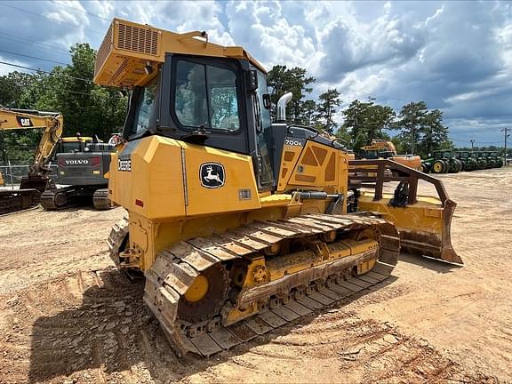 Image of John Deere 700K equipment image 2