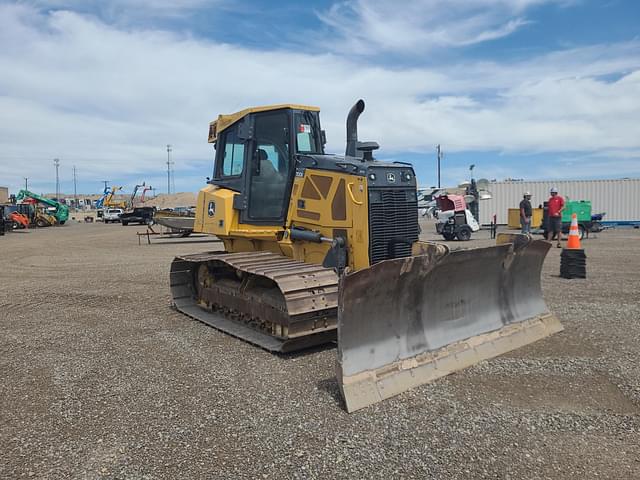 Image of John Deere 700K LGP equipment image 3