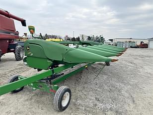 Main image John Deere 706C 12