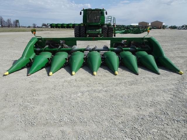 Image of John Deere 708C equipment image 1