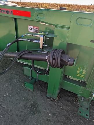 Image of John Deere 708C equipment image 4