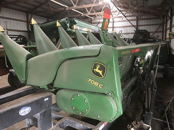 Image of John Deere 708C Image 0