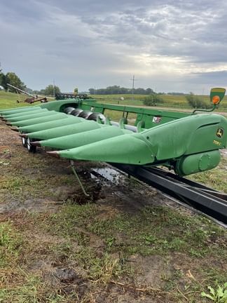 2018 John Deere 708C Equipment Image0