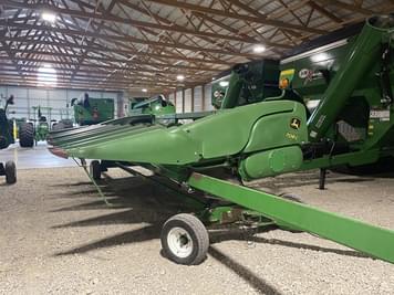 Main image John Deere 708C