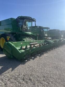 Image of John Deere 708C Primary image