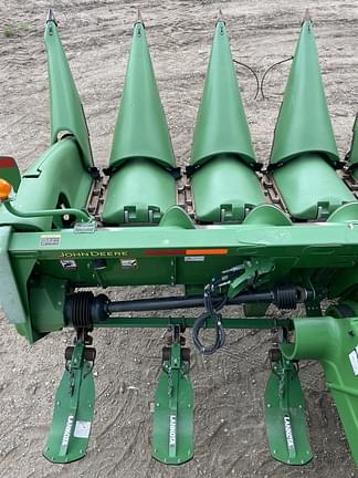 Image of John Deere 708C equipment image 4