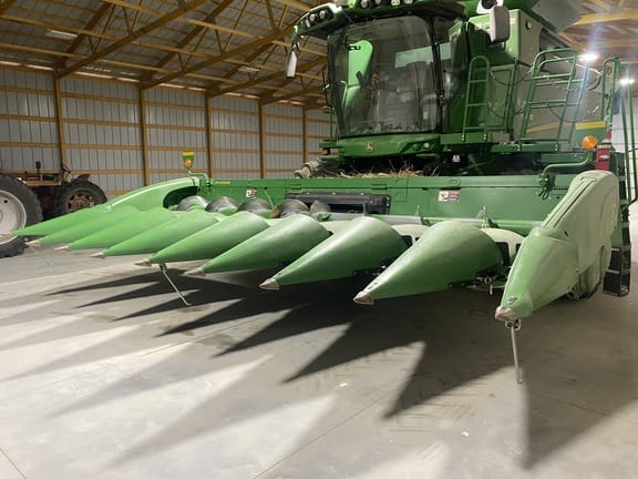 Main image John Deere 708C