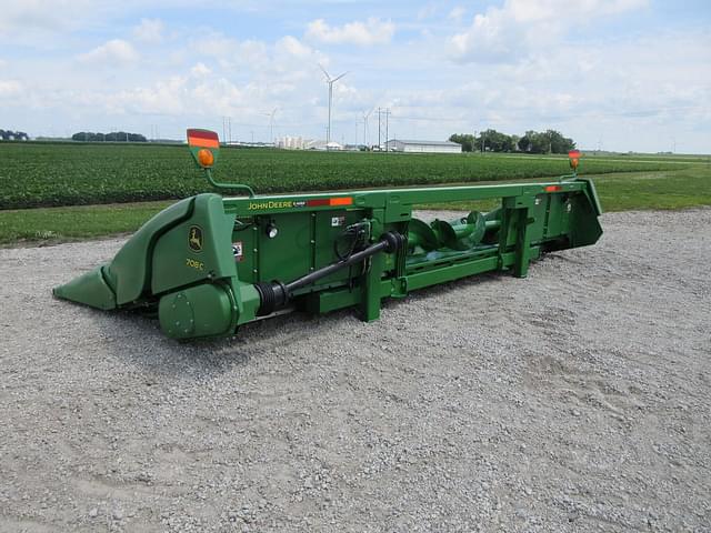 Image of John Deere 708C equipment image 2