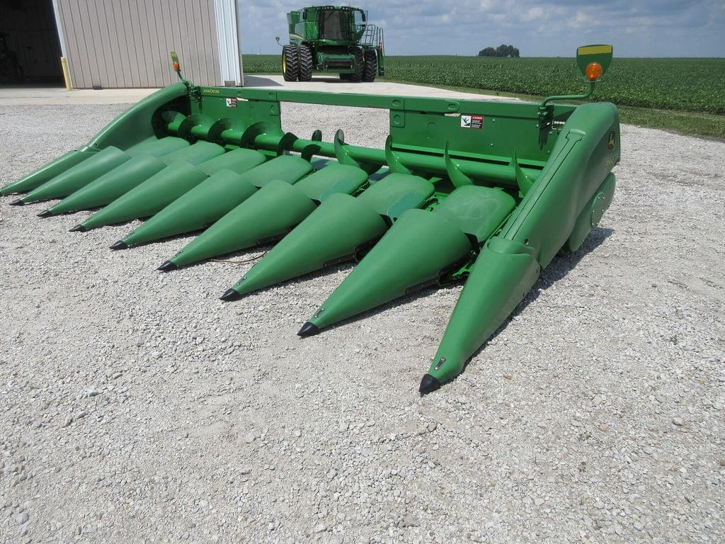 Image of John Deere 708C Primary image