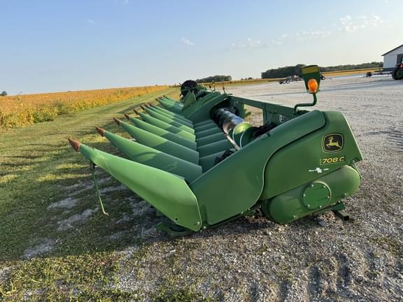 Image of John Deere 708C equipment image 1