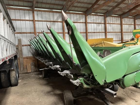Image of John Deere 708C equipment image 1