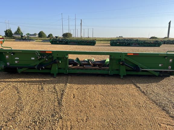 Image of John Deere 708C equipment image 1