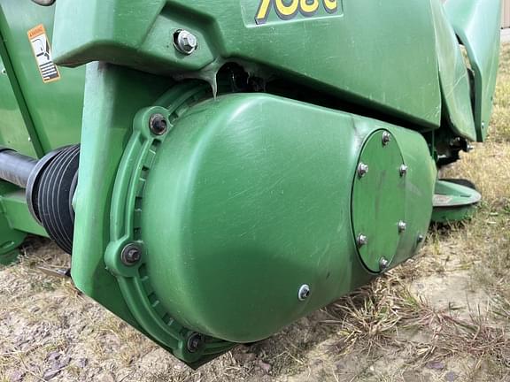 Image of John Deere 708C equipment image 3