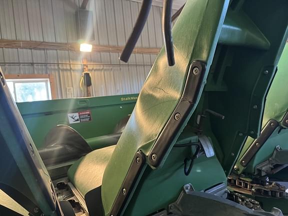 Image of John Deere 708C equipment image 4