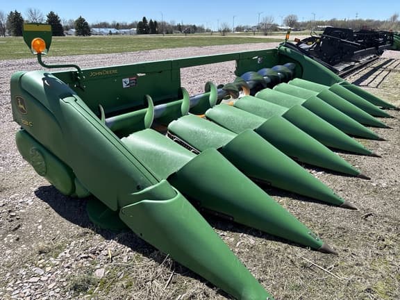 Image of John Deere 708C Primary image