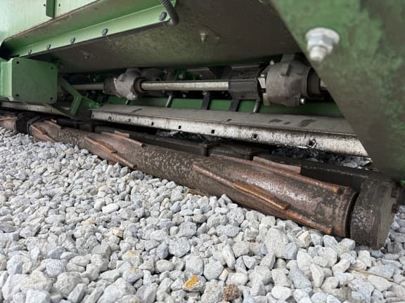 Image of John Deere 712C equipment image 3