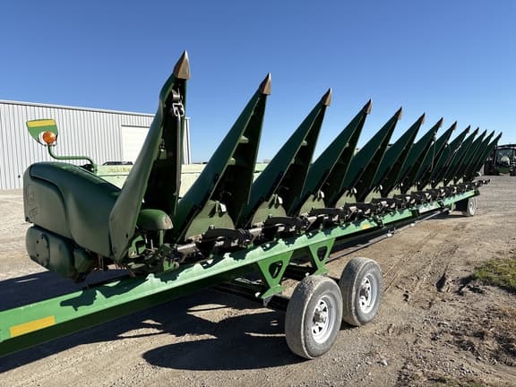 Image of John Deere 712C equipment image 1