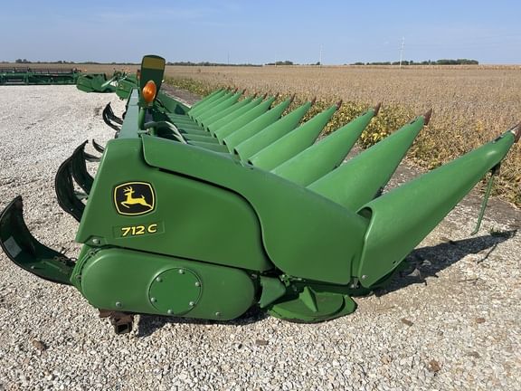 2018 John Deere 712C Equipment Image0