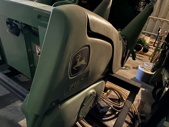 Image of John Deere 712C equipment image 2