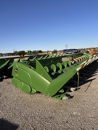 Image of John Deere 712C Primary image