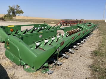 Main image John Deere 712C