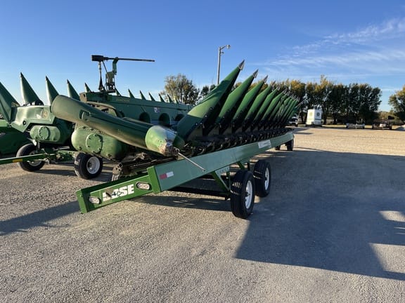 2018 John Deere 712C Equipment Image0