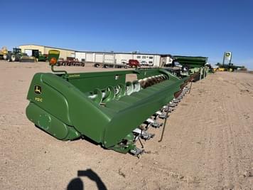 Main image John Deere 712C