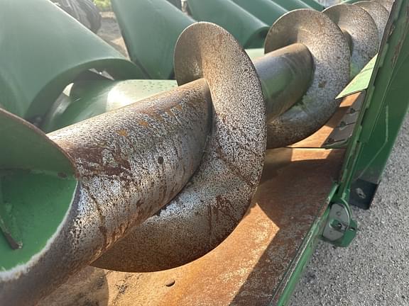 Image of John Deere 712C equipment image 2
