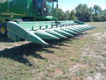 Main image John Deere 712C
