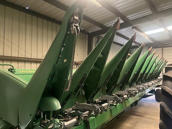 Image of John Deere 712C equipment image 1