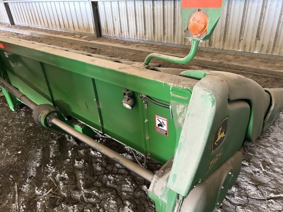 Image of John Deere 712C equipment image 3