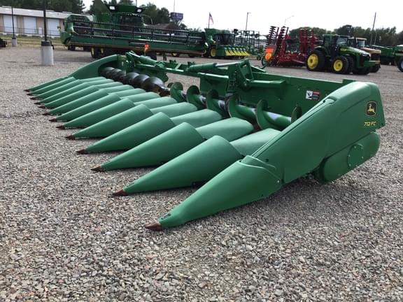 Image of John Deere 712FC equipment image 4