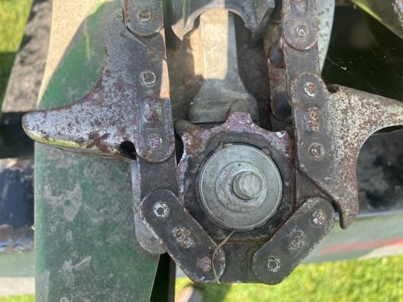 Image of John Deere 712FC equipment image 4