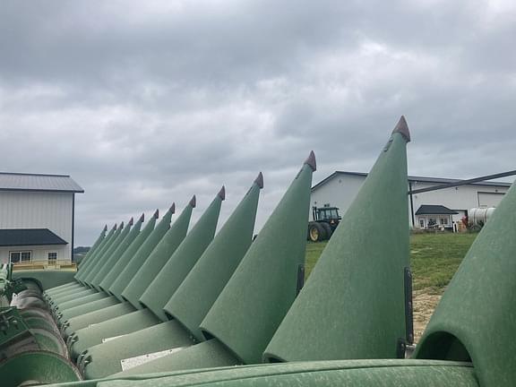 Image of John Deere 712FC equipment image 3