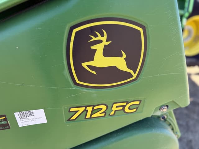 Image of John Deere 712FC equipment image 1