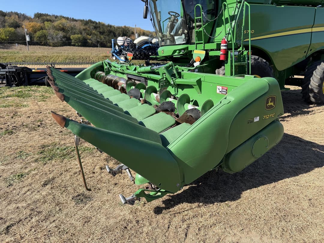 Image of John Deere 712FC Primary image