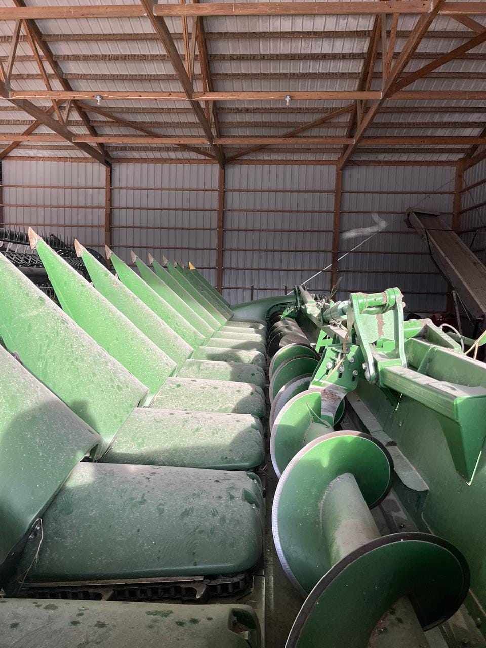 2018 John Deere 712FC Equipment Image0