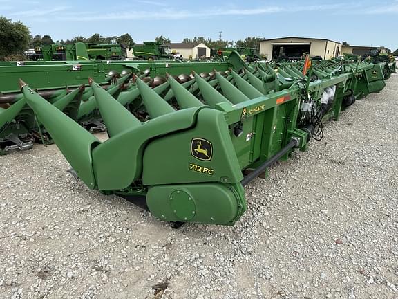 Image of John Deere 712FC equipment image 2