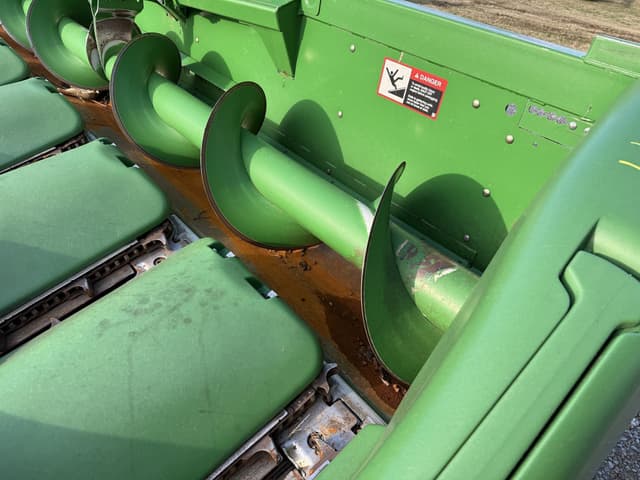 Image of John Deere 712FC equipment image 4