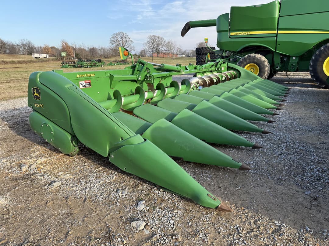 Image of John Deere 712FC Primary image
