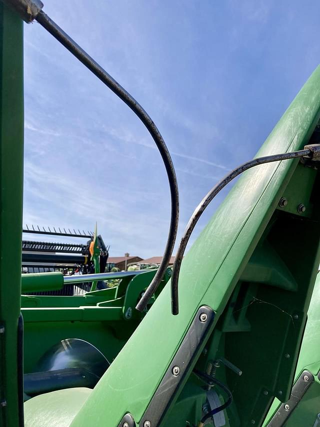 Image of John Deere 712FC equipment image 4