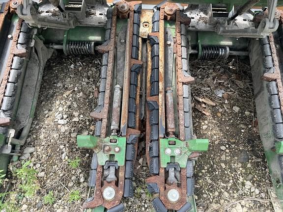 Image of John Deere 712FC equipment image 2