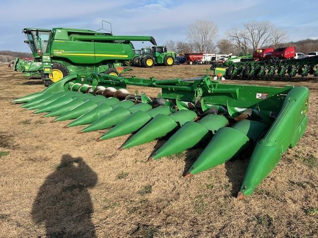 2018 John Deere 712FC Equipment Image0