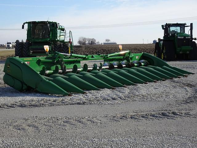 Image of John Deere 712FC equipment image 3