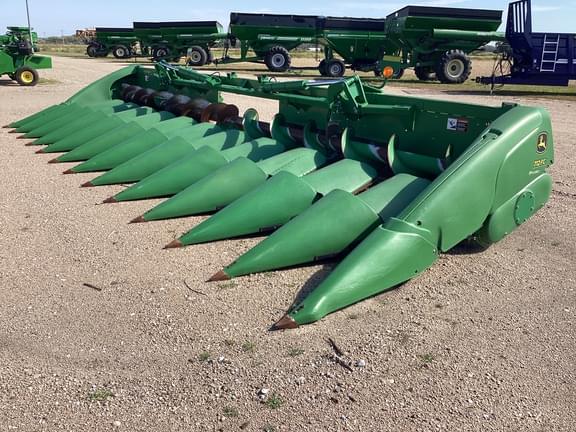 Image of John Deere 712FC Primary image